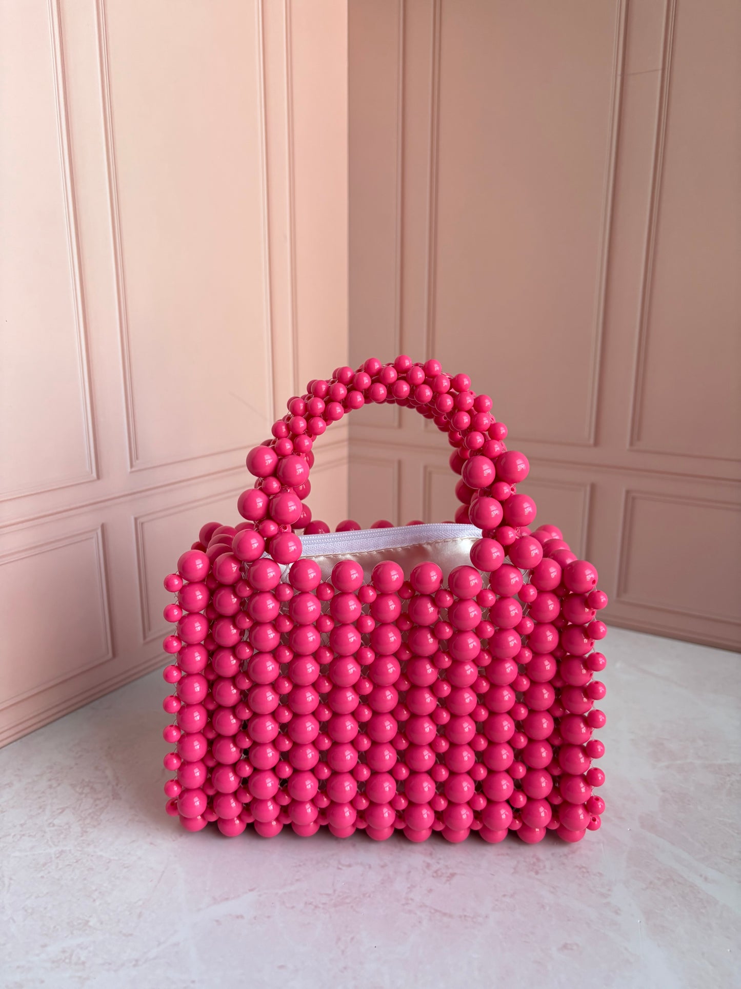 Fuchsia beaded purse