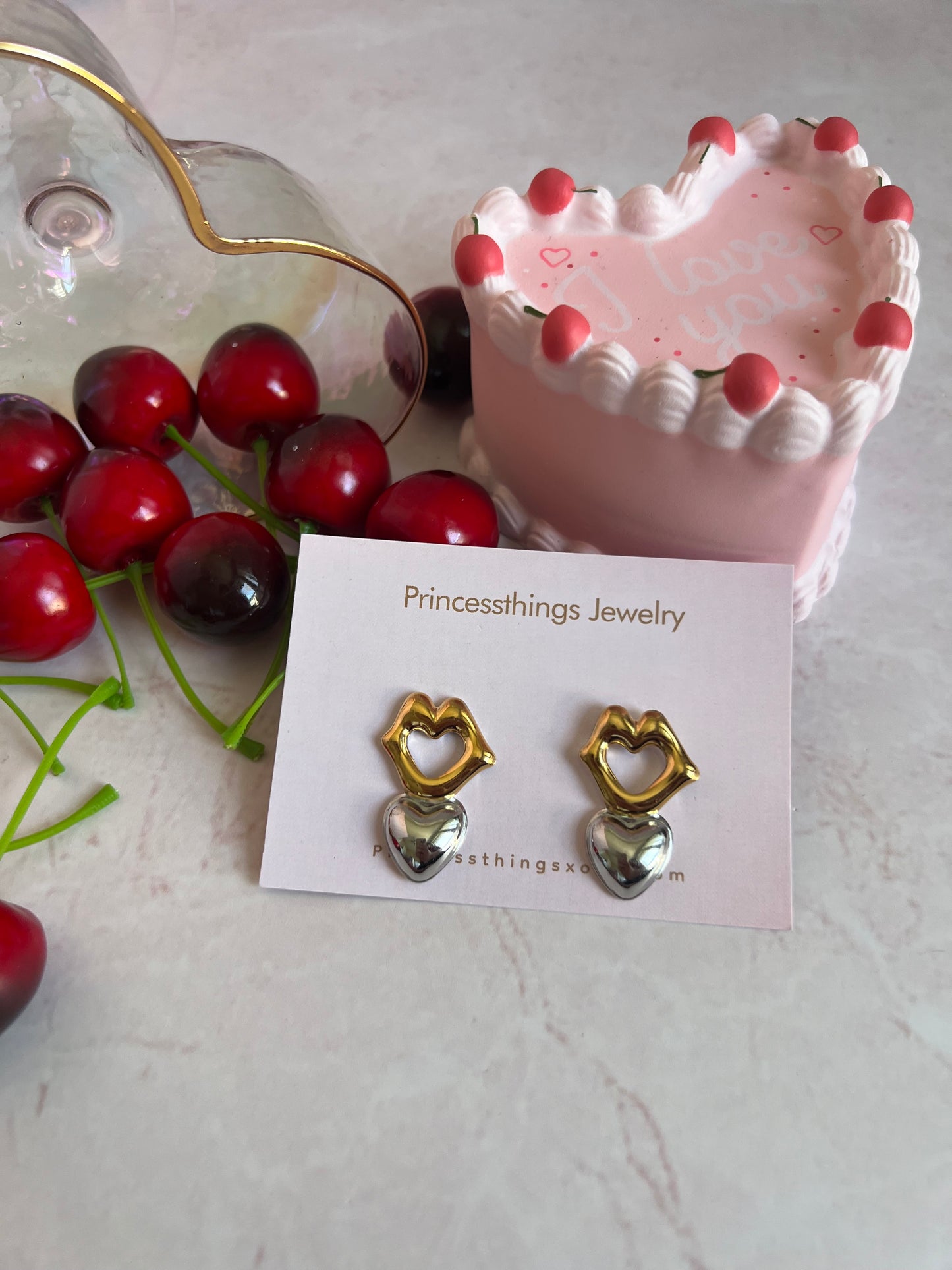 Kiss Me mixed metals earrings