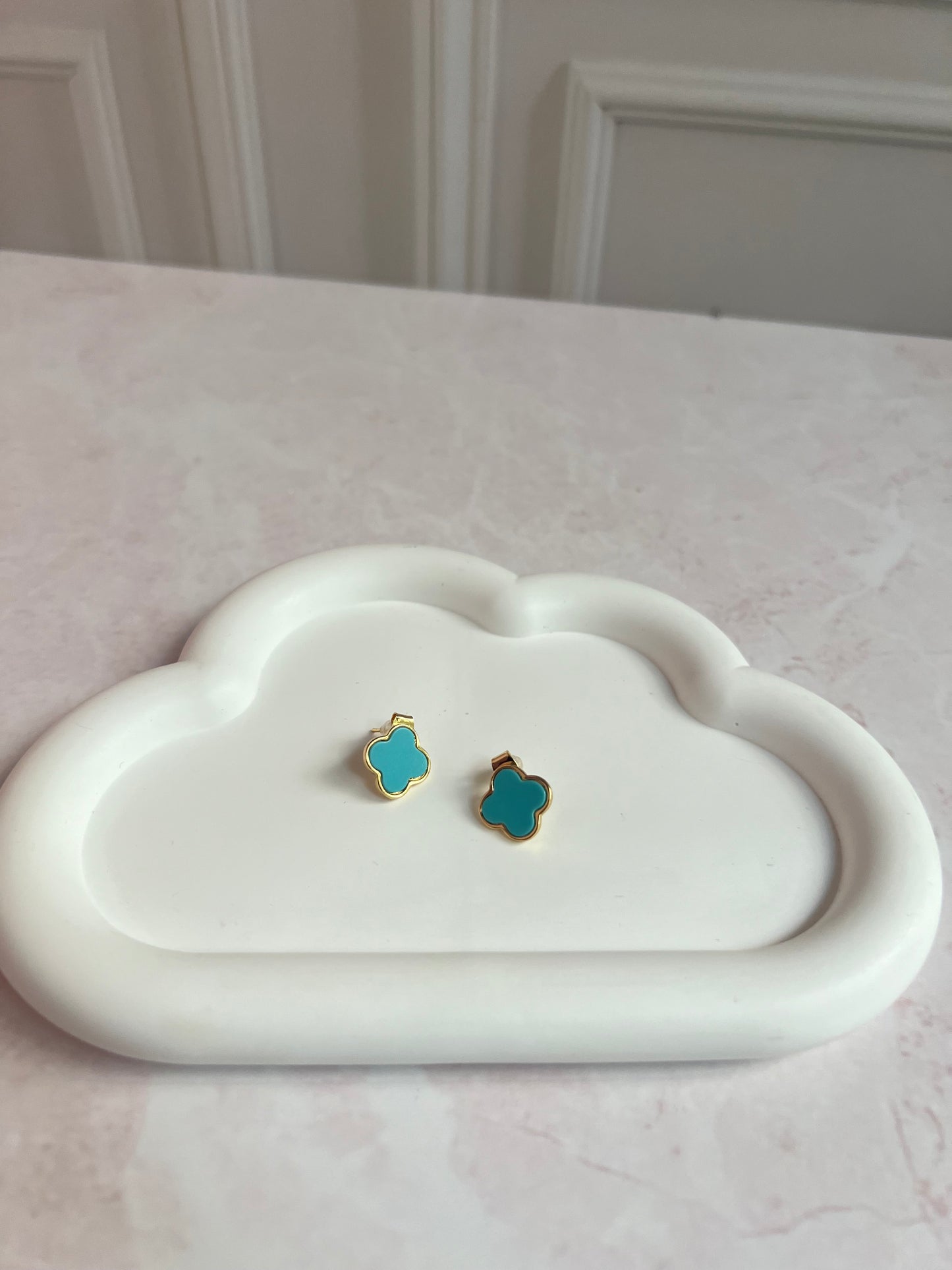 Van Earrings Blue #03