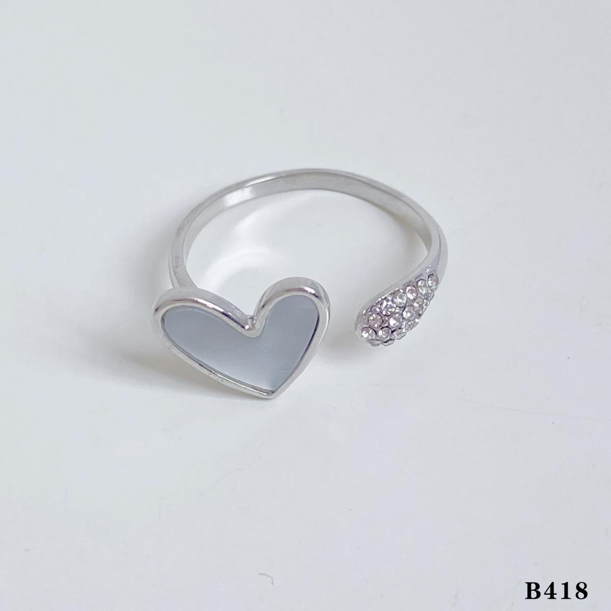 Silver heart sparkly ring