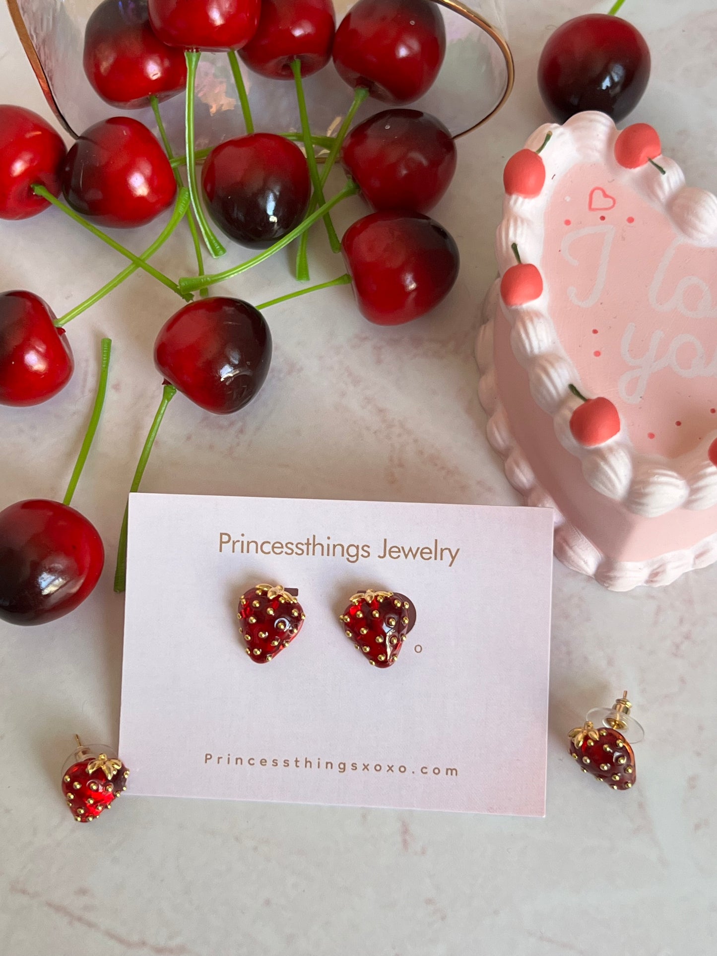 Amor Fresa Earring Studs
