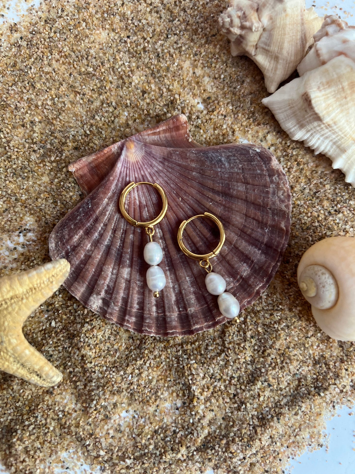 Water pearl dainty hoop