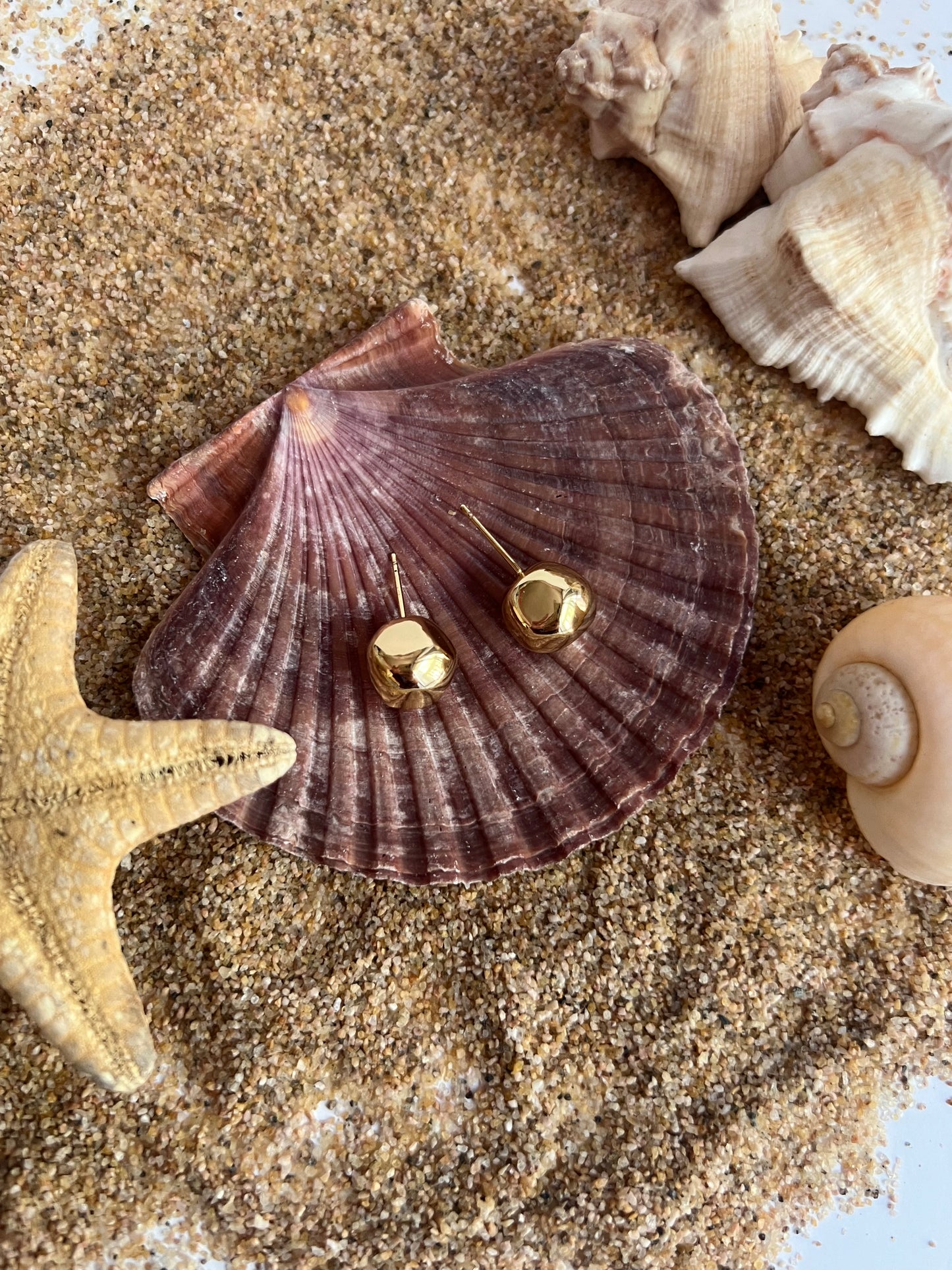Topos Gold Dipped Stud