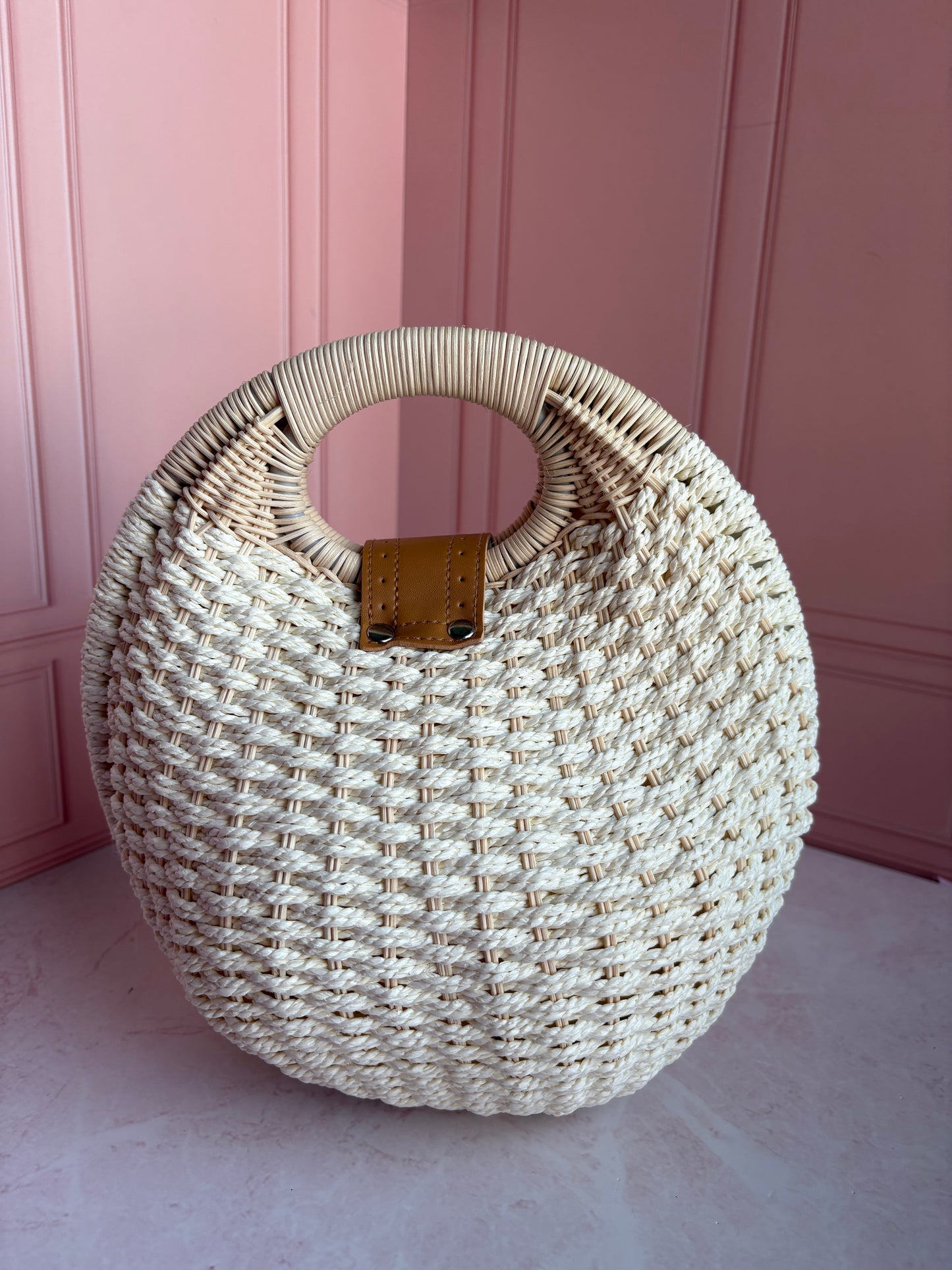 Spring bag