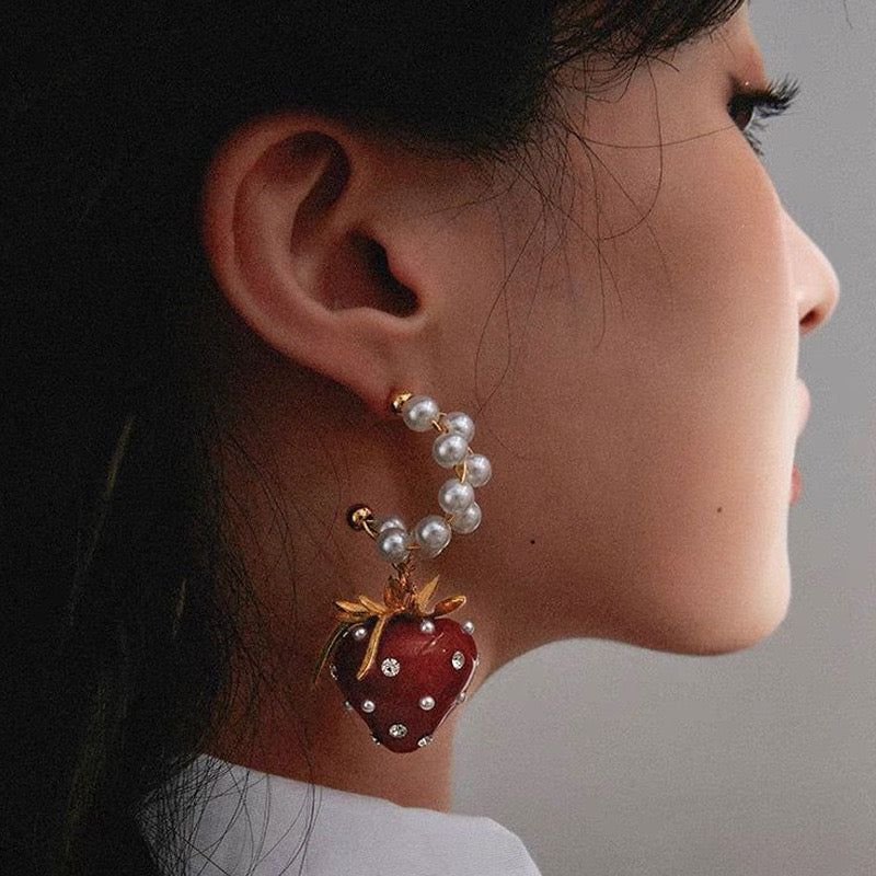 Niña Fresa Earrings