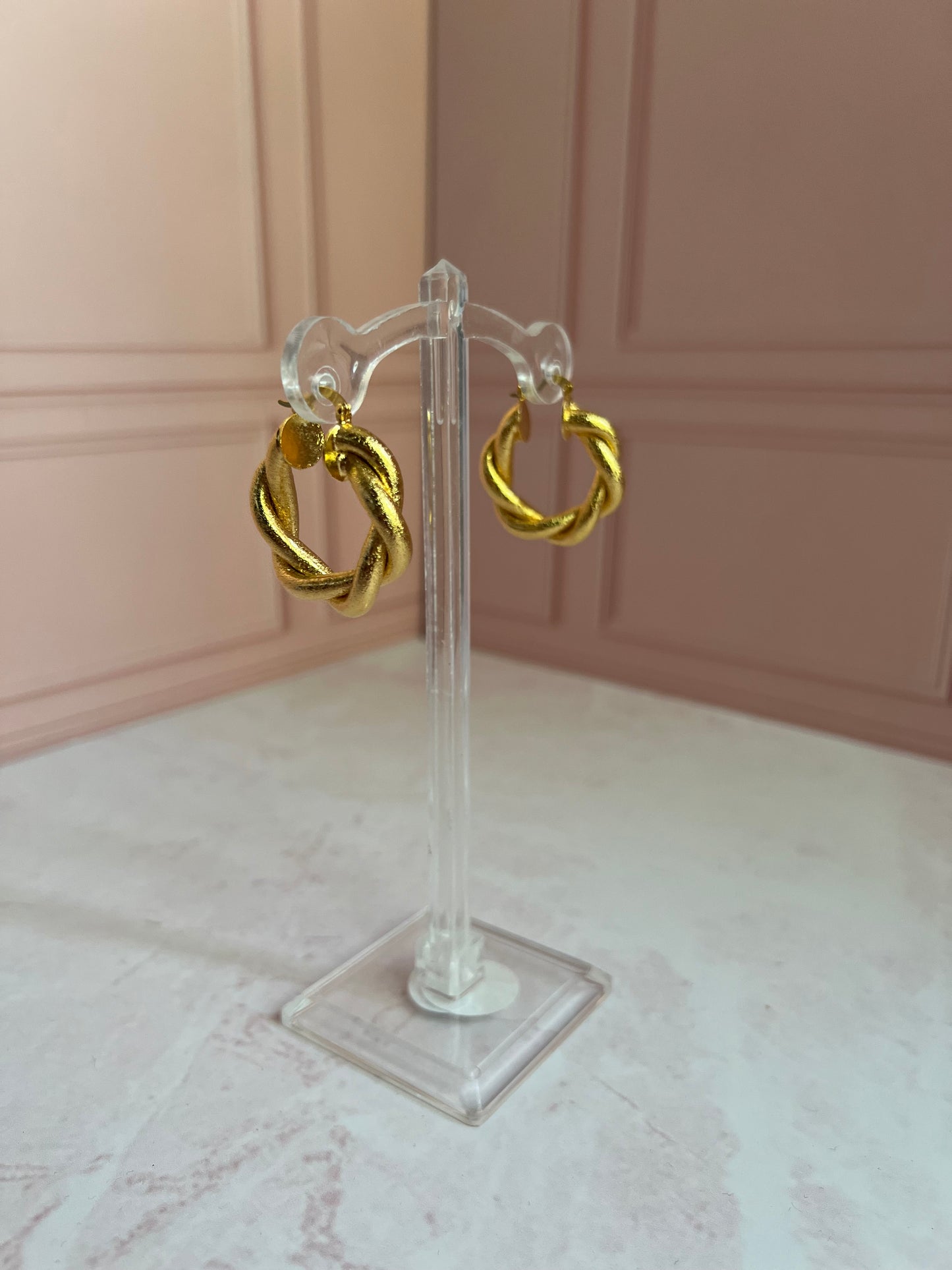 Twist Hoops