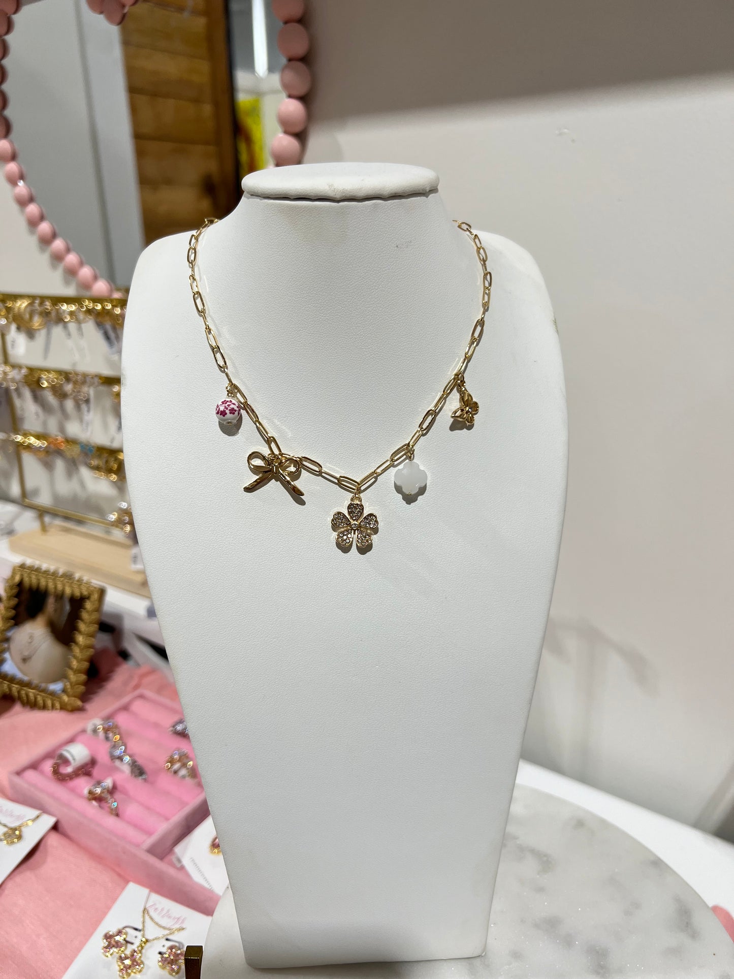 Floral necklace