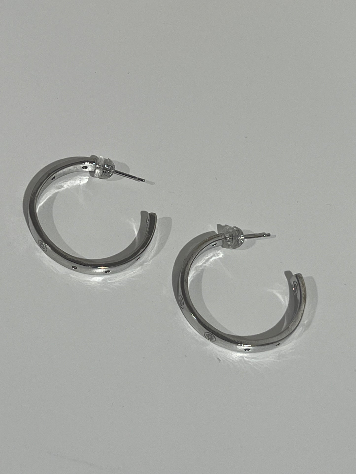 Carti silver earring