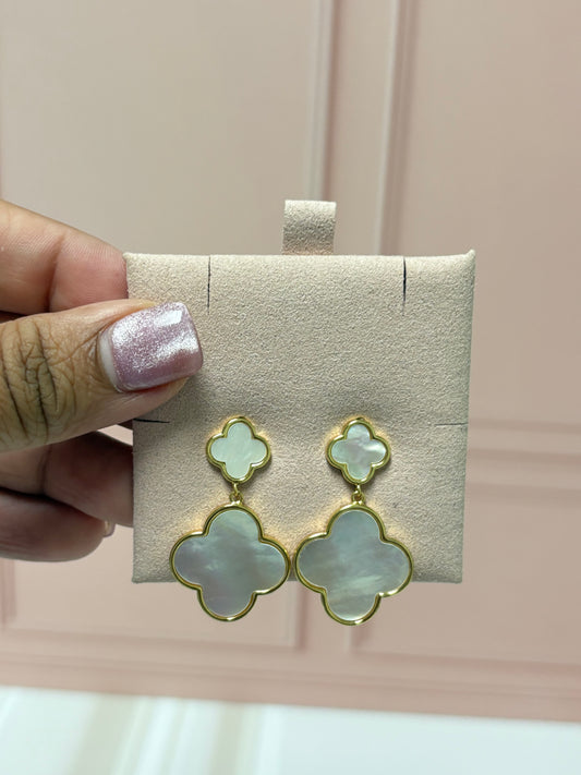 Meri Van Earrings