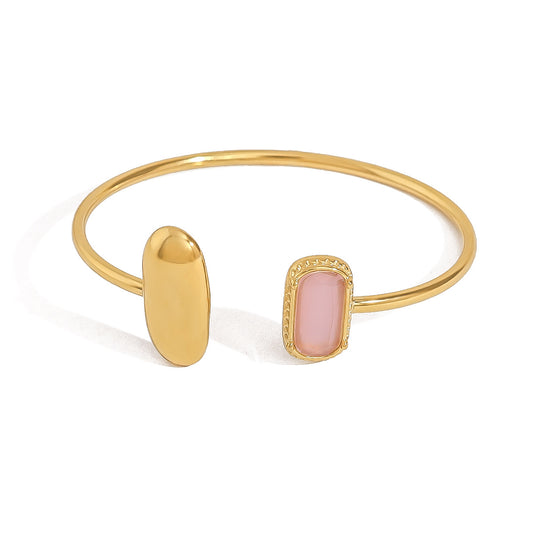 Jess Bangle